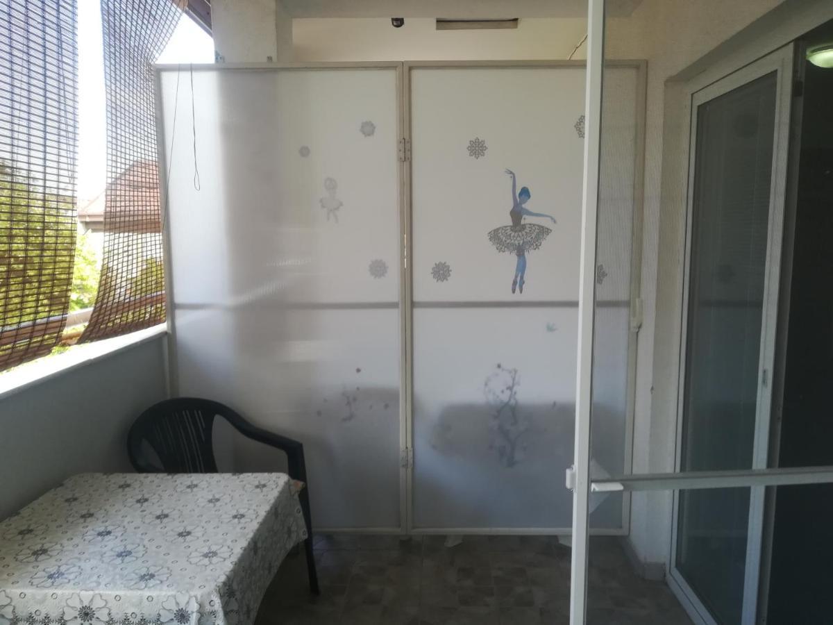 Karoski Apartments & Suites Ohrid Extérieur photo