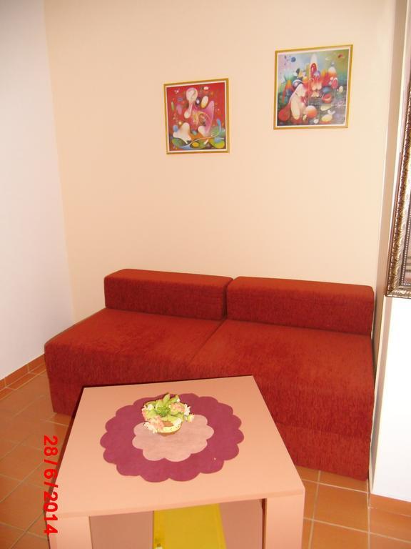Karoski Apartments & Suites Ohrid Chambre photo
