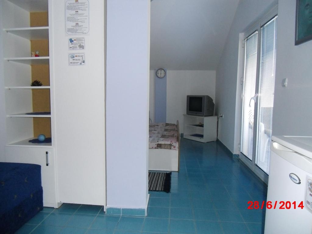 Karoski Apartments & Suites Ohrid Chambre photo