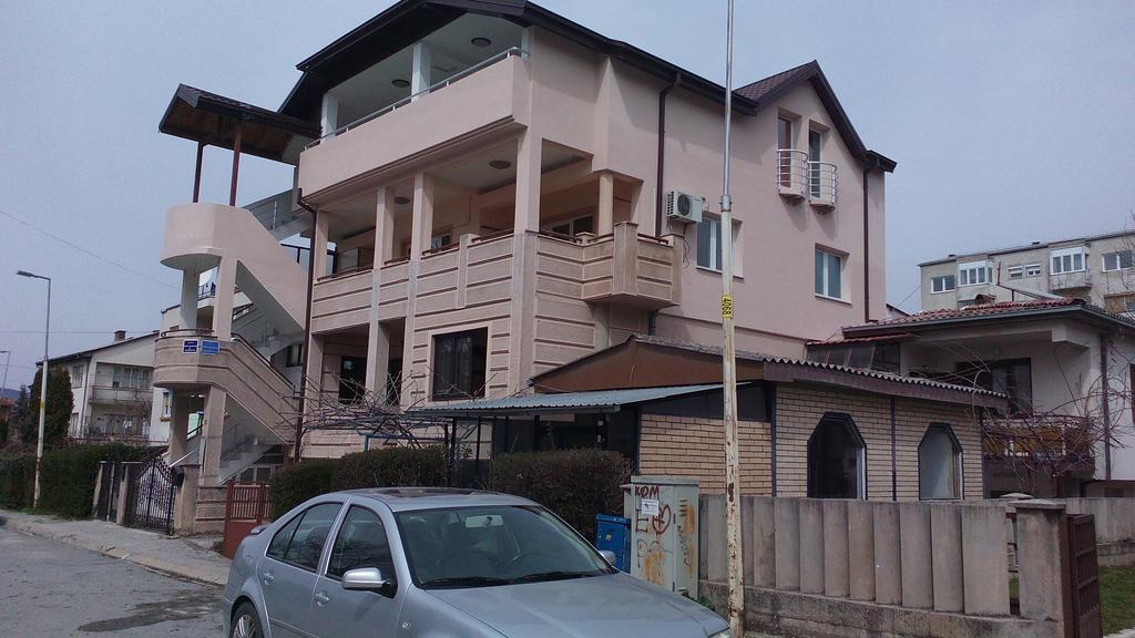 Karoski Apartments & Suites Ohrid Extérieur photo
