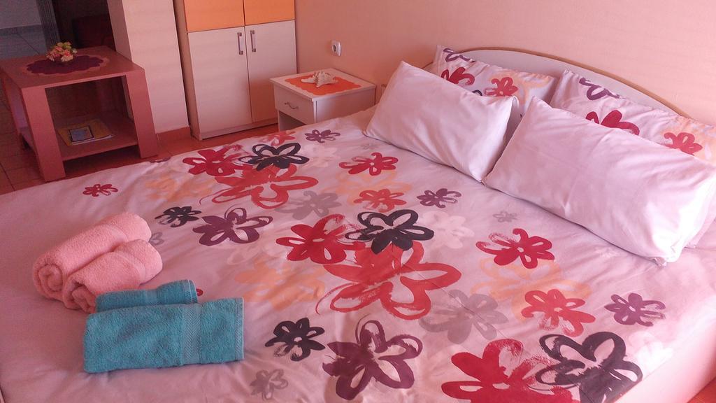 Karoski Apartments & Suites Ohrid Extérieur photo